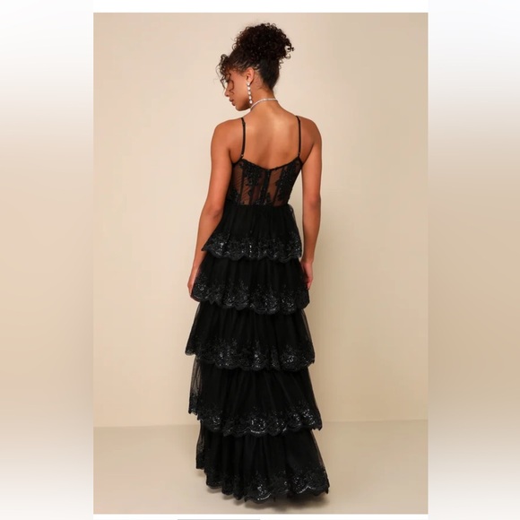 LULU’s Black 🖤 Lace Sequin Tiered Ruffle Sheer Corset Dress XL - Picture 2 of 5